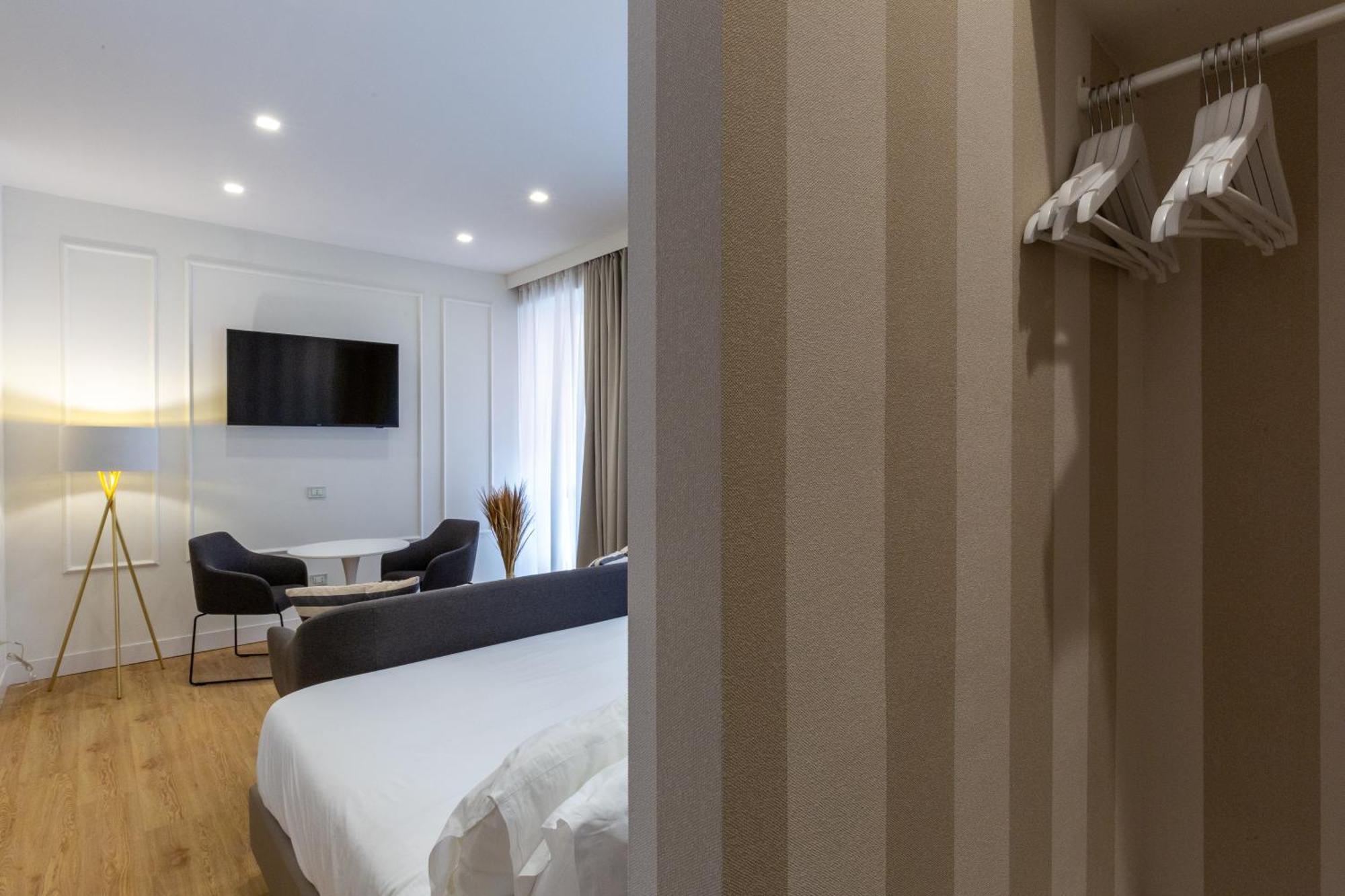 Casa Lounge Costituzione Hotel Cagliari Eksteriør billede