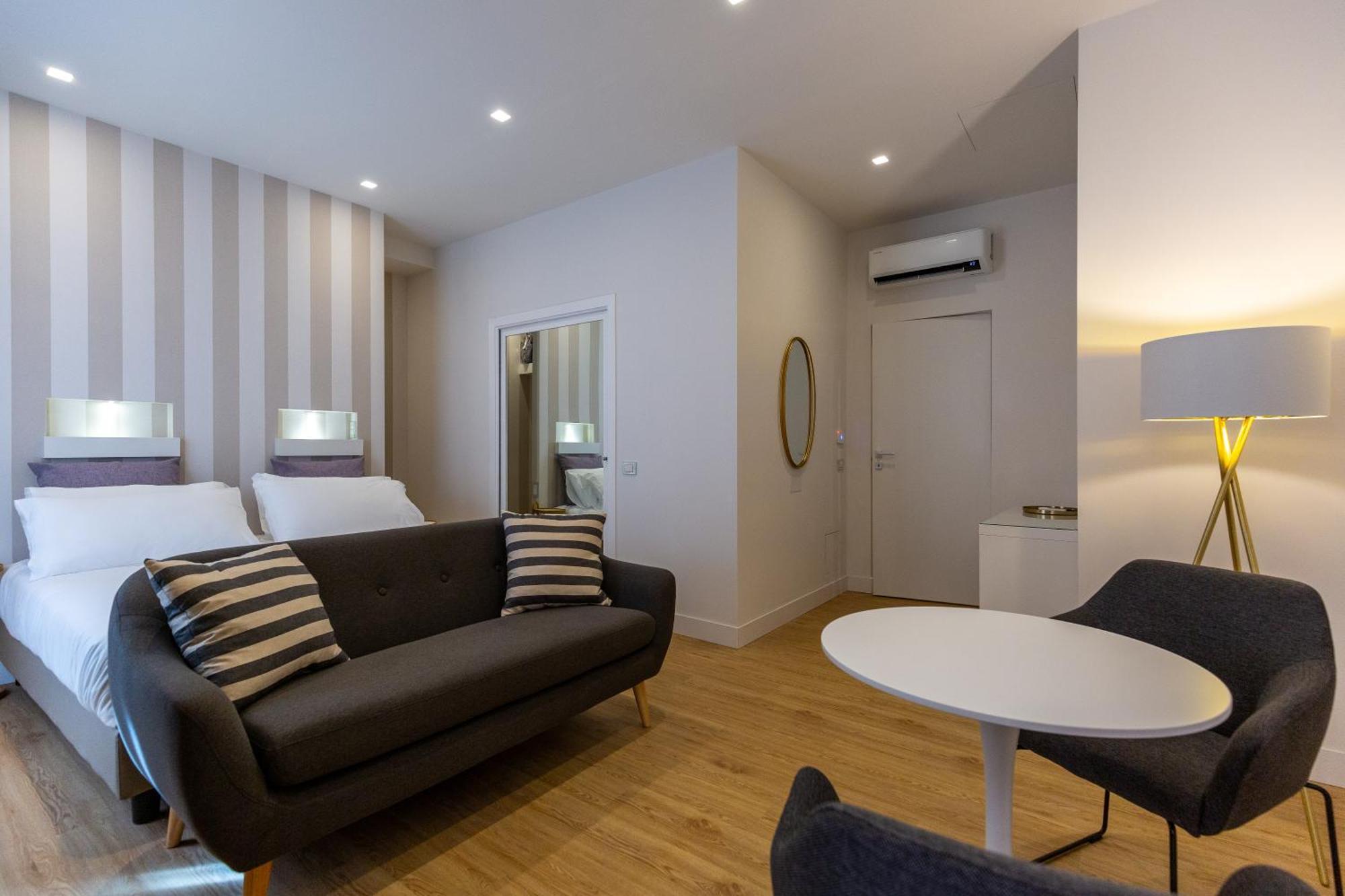 Casa Lounge Costituzione Hotel Cagliari Eksteriør billede