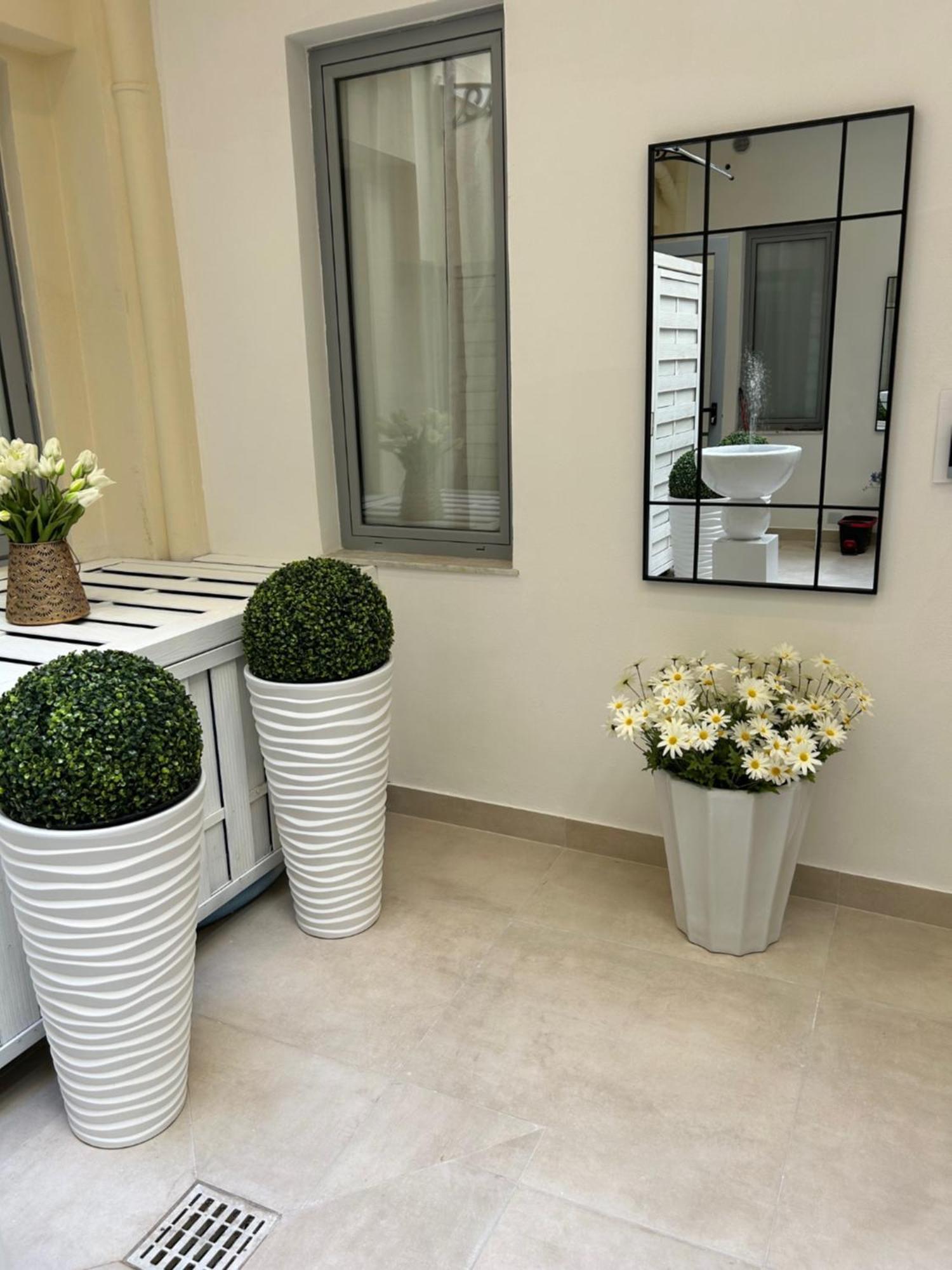 Casa Lounge Costituzione Hotel Cagliari Eksteriør billede