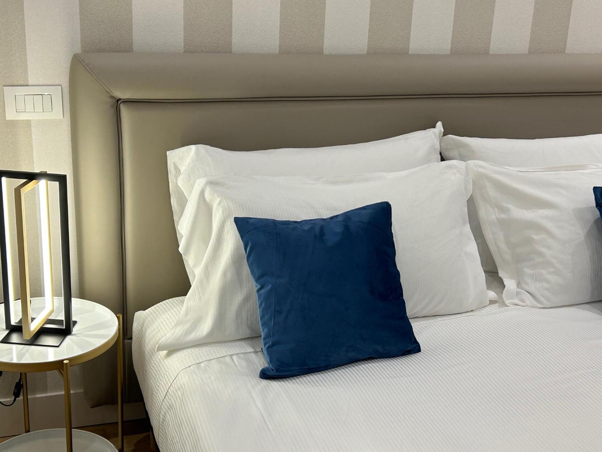 Casa Lounge Costituzione Hotel Cagliari Eksteriør billede